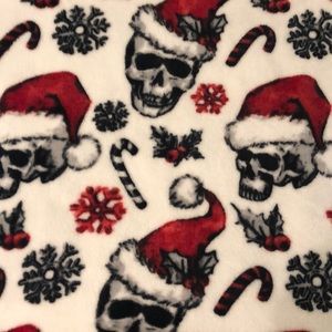 Christmas Skull Throw 💀